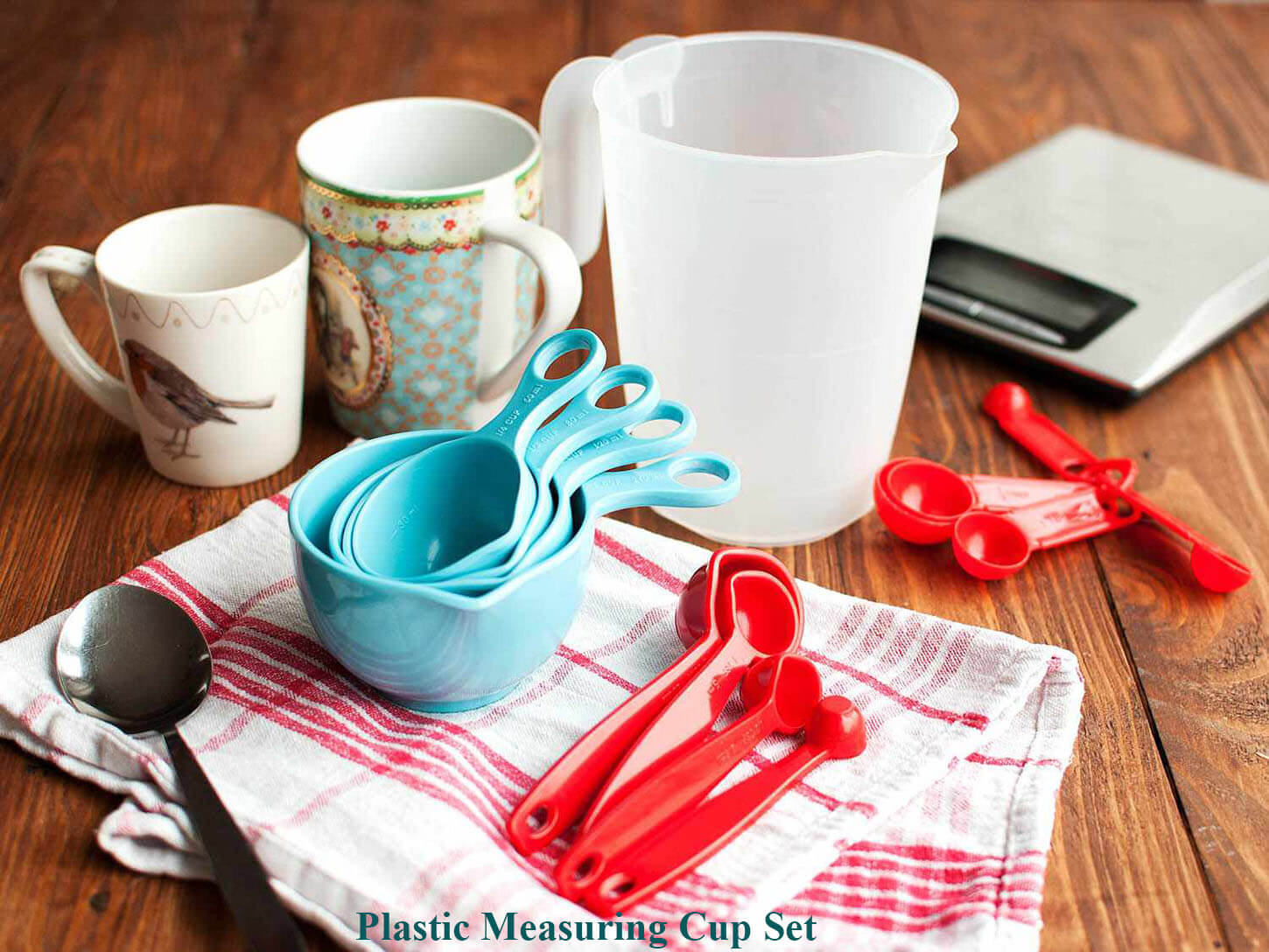 Plastic Measuring Cup Set