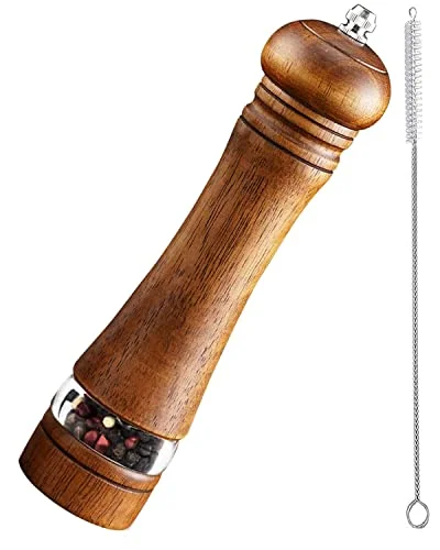 wooden pepper mill for coarse grind